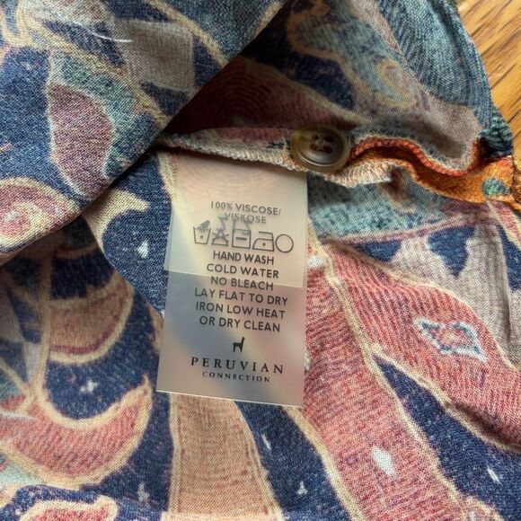 Peruvian Connection Women’s Size Large Islanders Shirt Button Up Top Oversized - Picture 9 of 9